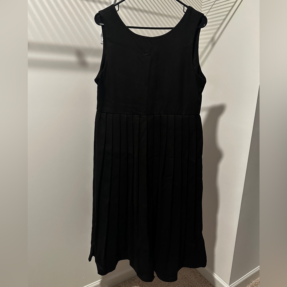 NWOT Black Sleeveless Dress